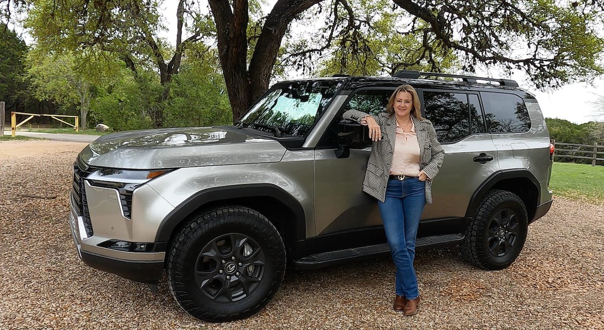 Road Test: The Classic Lexus GX 550, Renewed